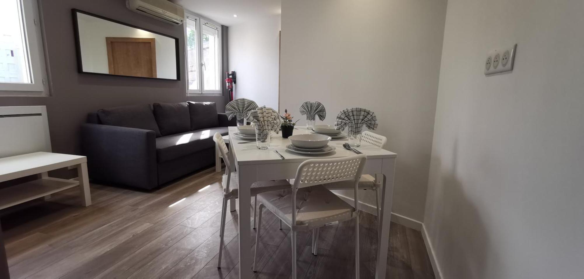 Appartement App 14 : Centre , 4 Personnes *