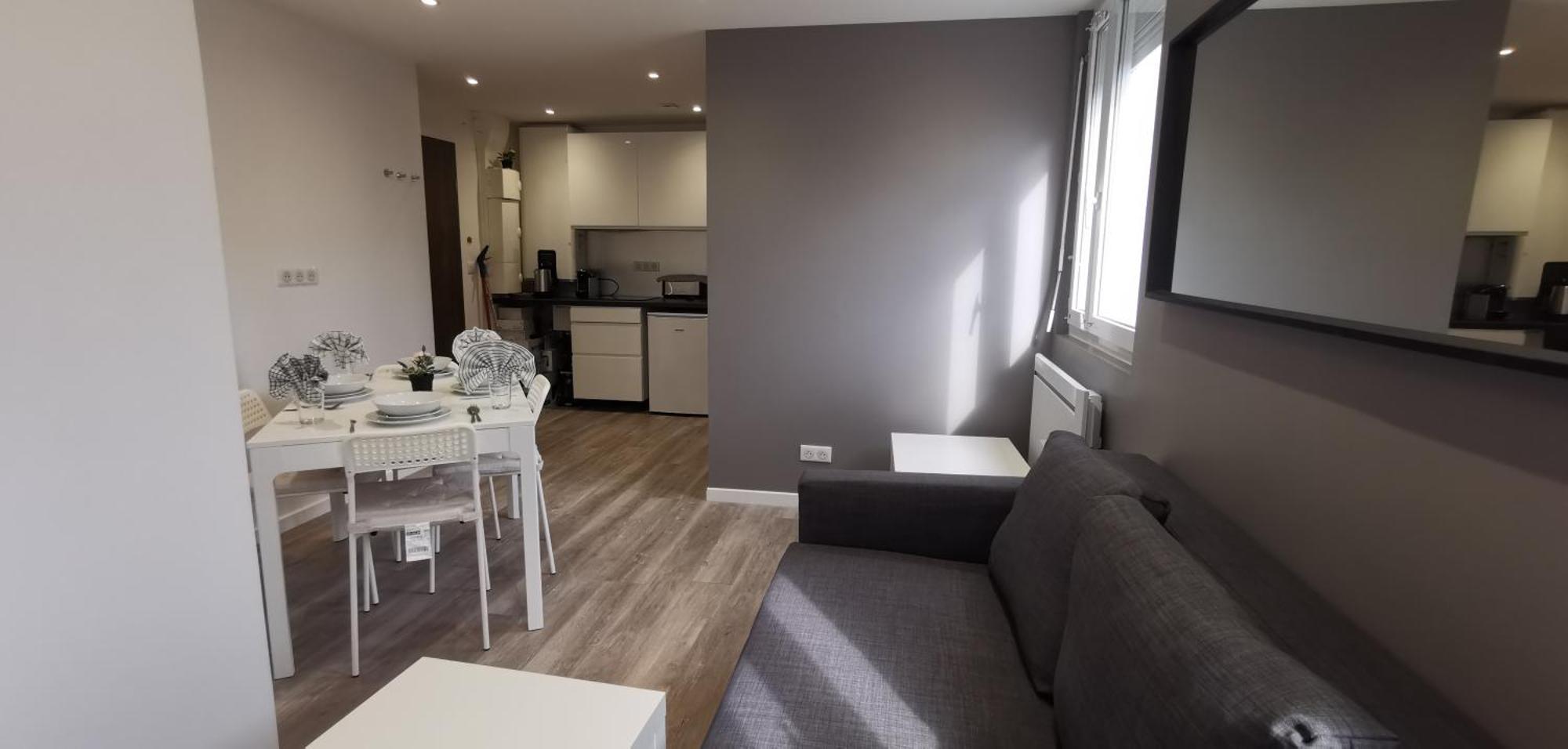 App 14 : Centre , 4 Personnes * Mulhouse